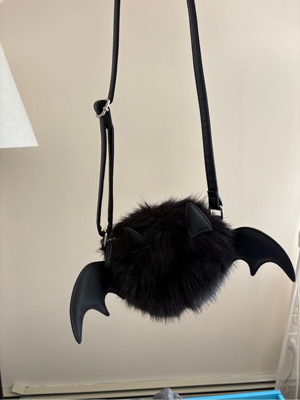 Disney Store” VAMPIRINA” Bat Crossbody Fur Purse